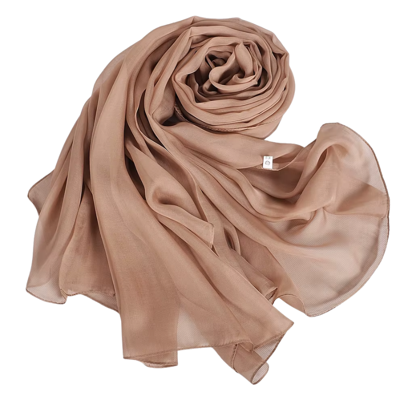 Accessoire raffiné en soie pour femme