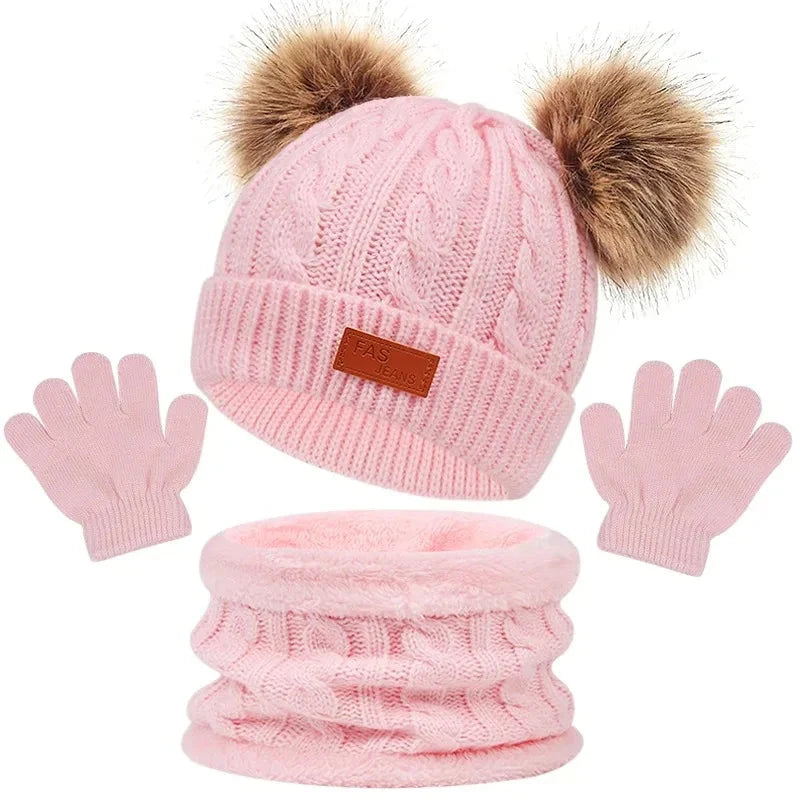 Accessoires pour enfant bonnet écharpe et gants