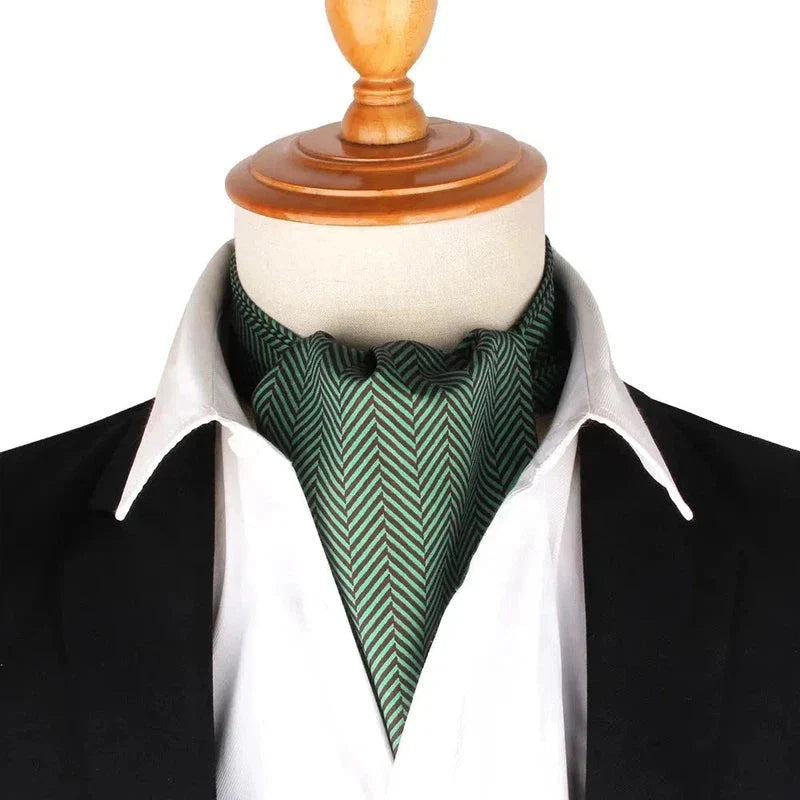 Ascot décoré de motifs