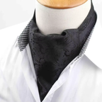 Ascot masculin au style élégant