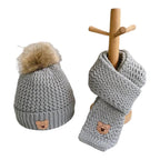 Bonnet assorti à l'écharpe pour garçon