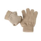 Bonnet, gants et écharpe assortis pour enfant