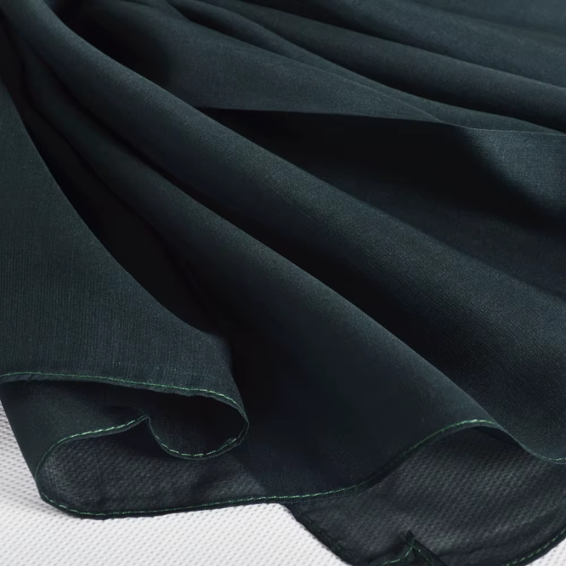 Carré de soie élégant pour femme