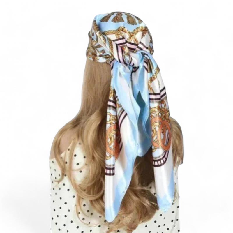 Carré foulard à nouer aux cheveux