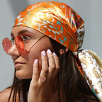 Carré foulard pour cheveux