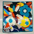 Carré synthétique façon petit foulard