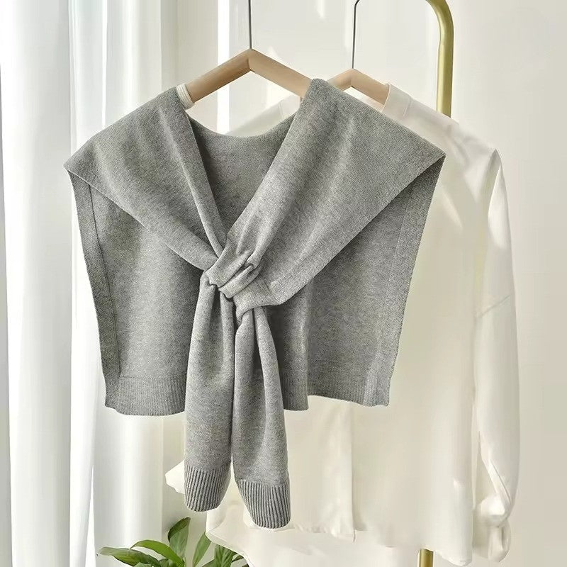 Châle en tricot format mini