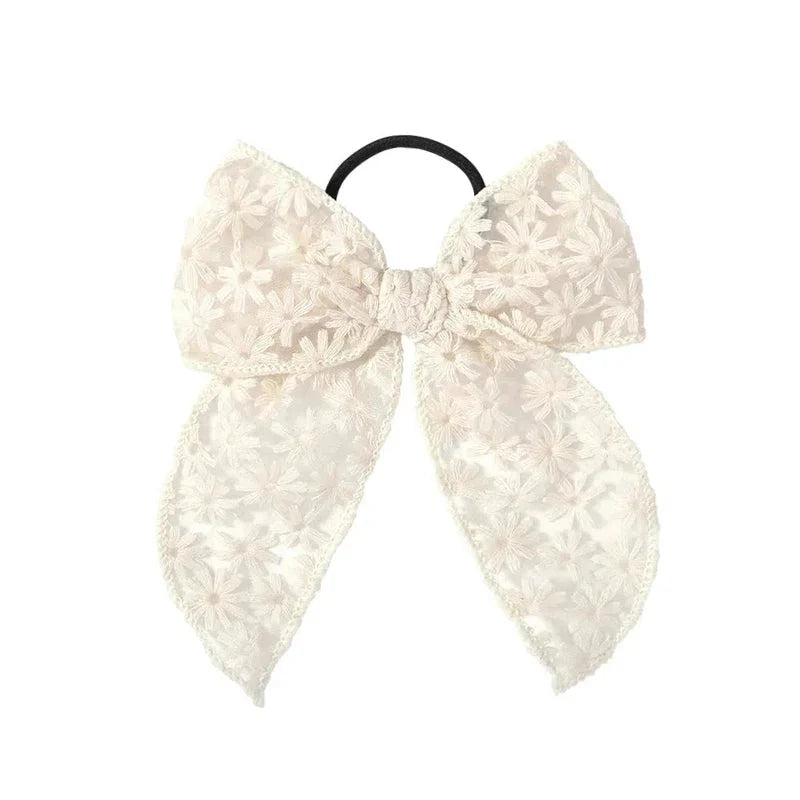 Chouchou capillaire en dentelle