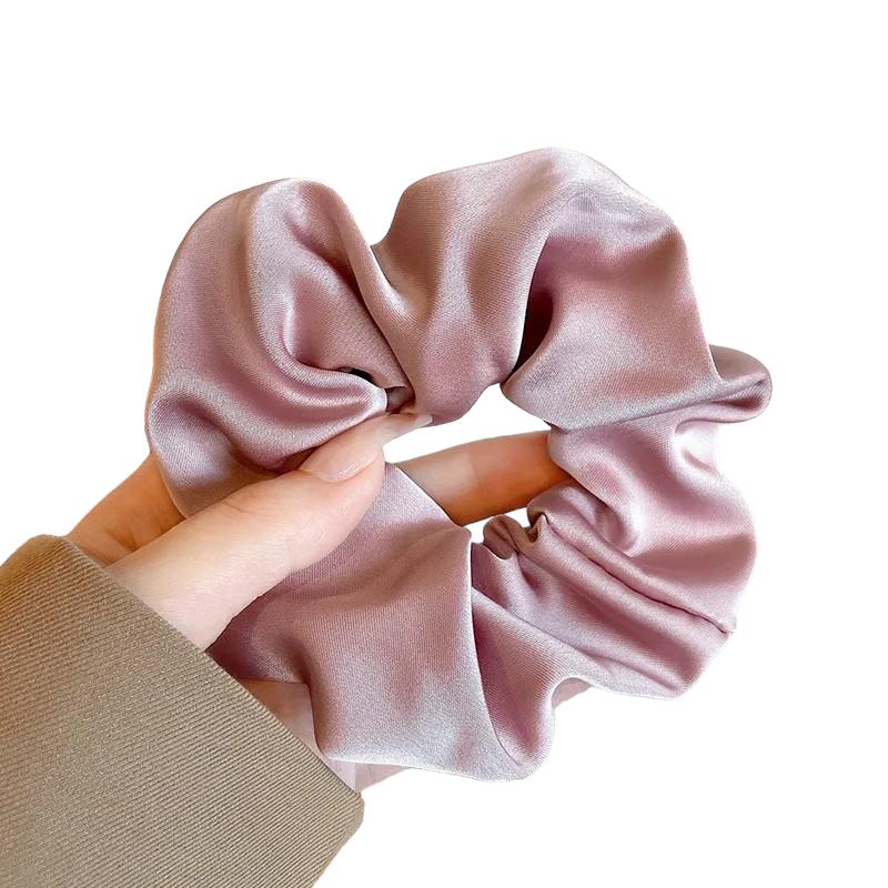 Chouchou entièrement en satin