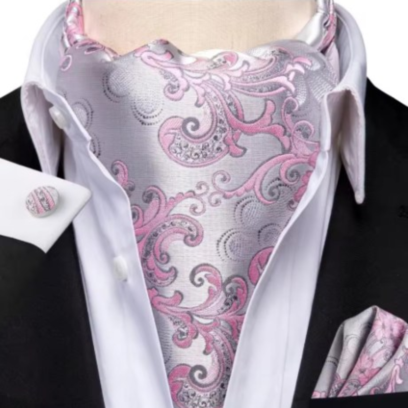 Cravate ascot classique