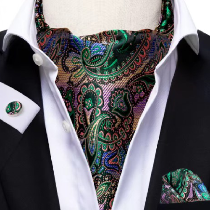 Cravate ascot matière soie