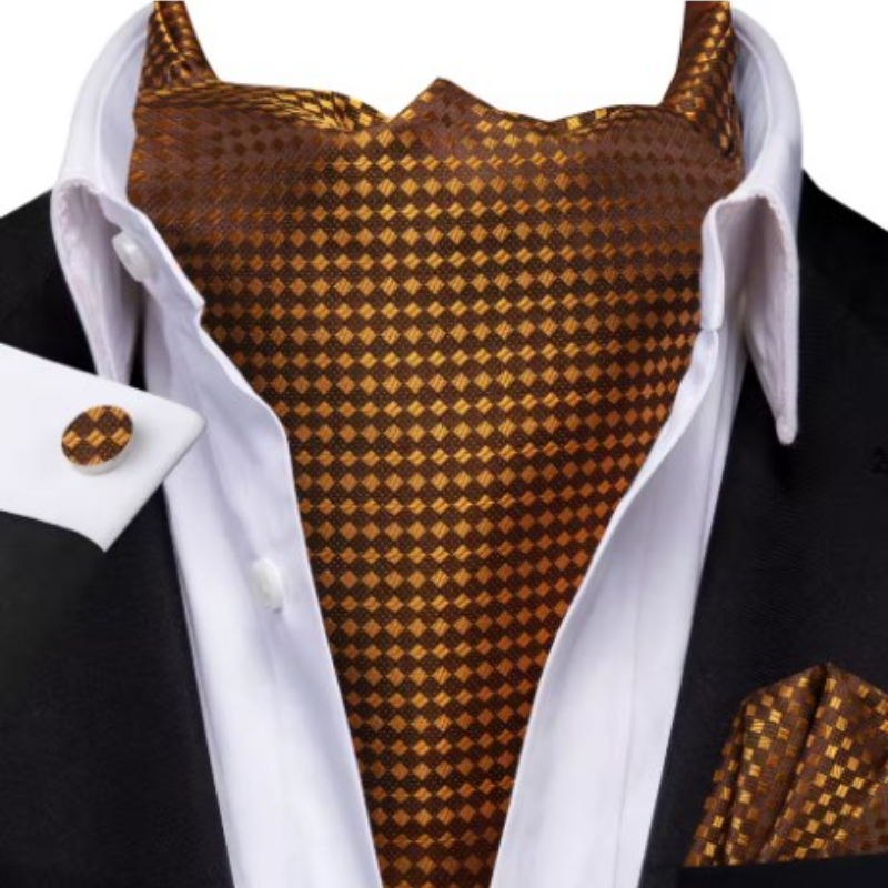 Cravate classique de type ascot
