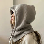 Écharpe au style cagoule