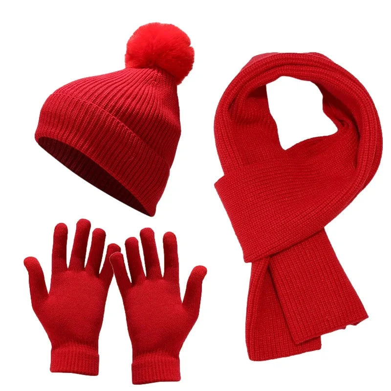 Écharpe avec bonnet et gants femme assortis