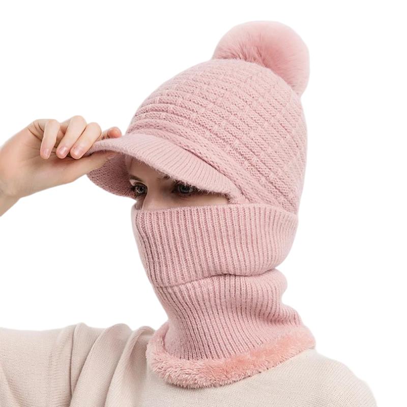 Écharpe avec bonnet forme casquette