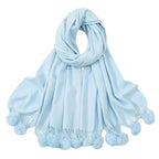 Écharpe avec finition pompon