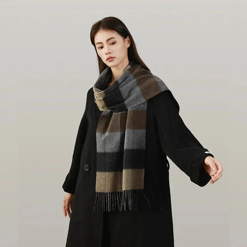 Écharpe avec motif à carreaux tartan