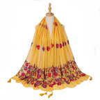 Écharpe avec motifs de fleurs brodés
