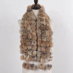 Écharpe avec pompon en fourrure