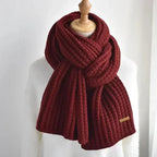 Écharpe classique en tricot