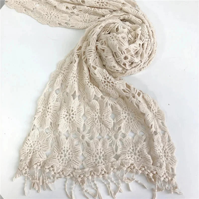 Écharpe crochetée de style dentelle