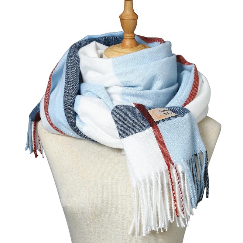 Écharpe écossaise façon plaid