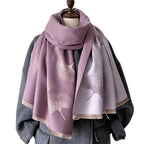 Écharpe femme mode au design moderne