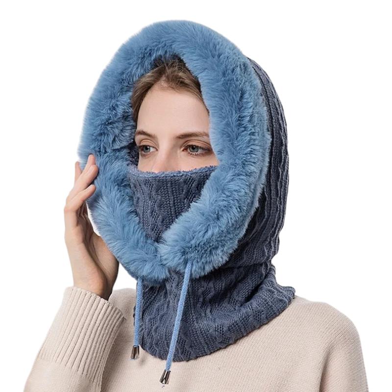 Écharpe femme munie d’une capuche