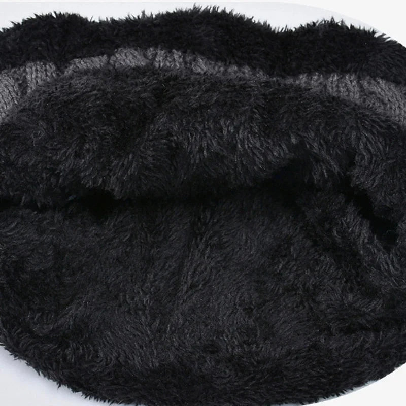 Ensemble pour enfant bonnet, gants et snood