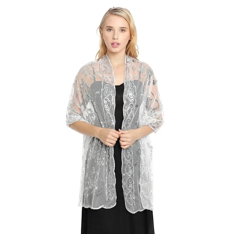Étole assortie à une robe de soirée