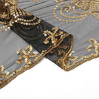 Étole décorée de sequins et paillettes