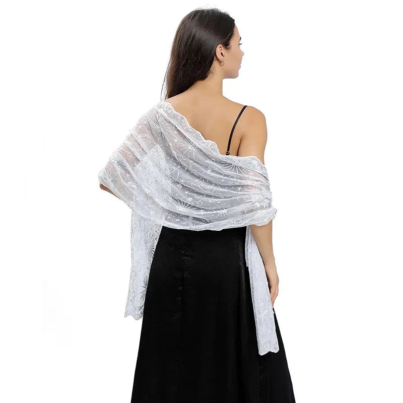 Étole habillée pour robe de soirée