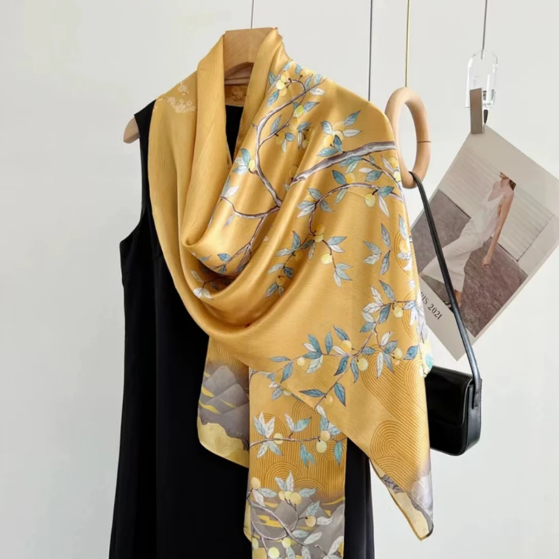 Étole luxueuse en soie pour femme