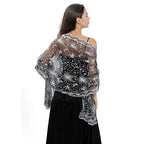 Étole pour compléter une robe de soirée