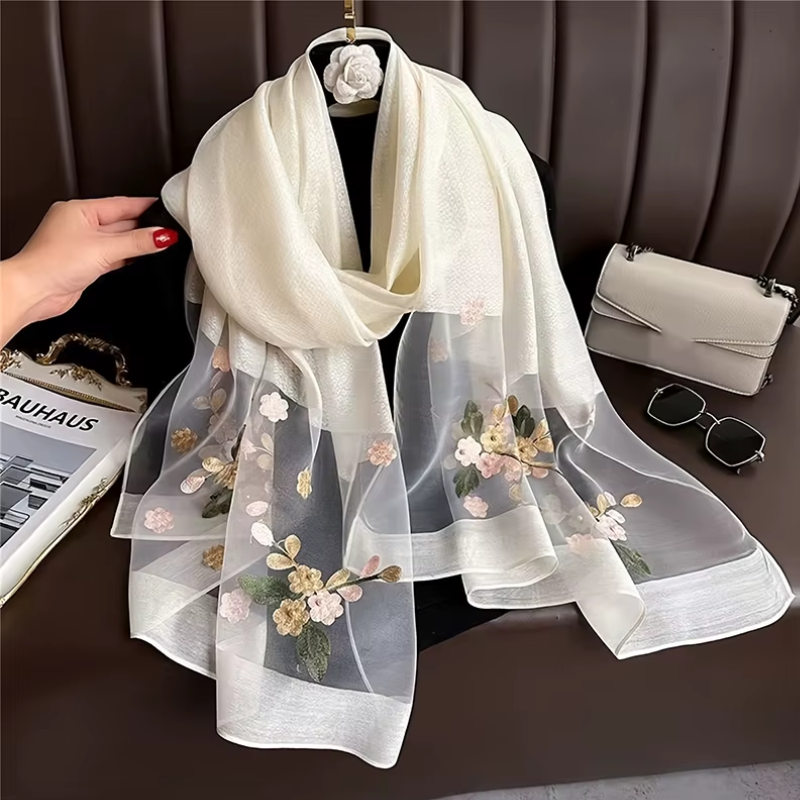 Foulard à broderie de fleurs