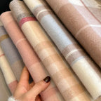 Foulard à carreaux en laine pour femme