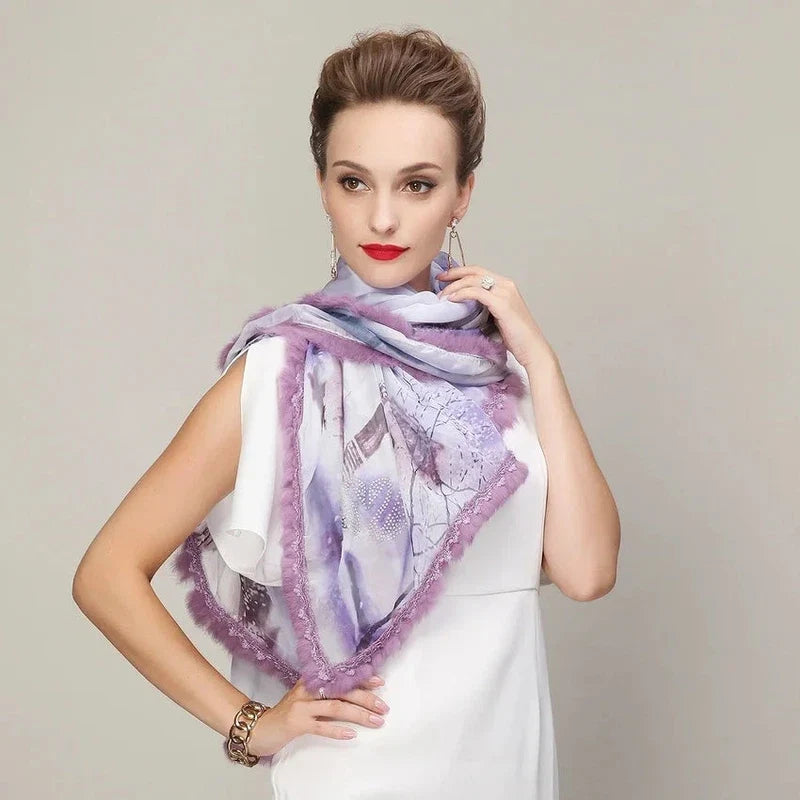 Foulard au motif léopard imprimé