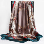 Foulard carré en format 90x90
