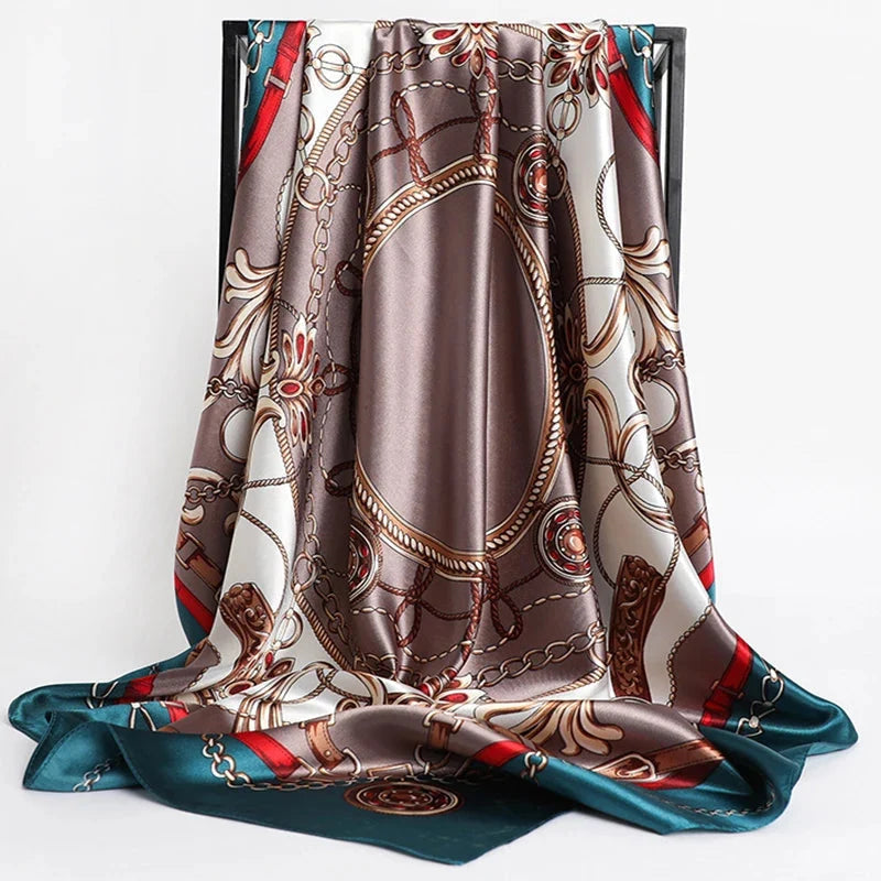 Foulard carré en format 90x90