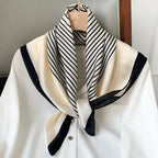 Foulard carré petit format couleur