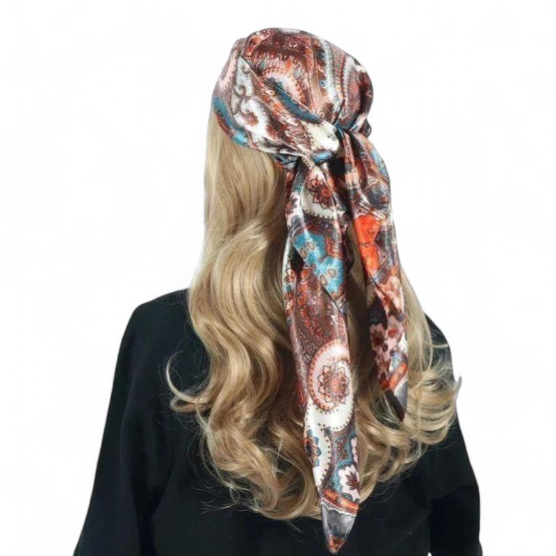 Foulard carré pour cheveux