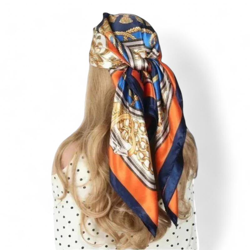 Foulard carré pour coiffer les cheveux
