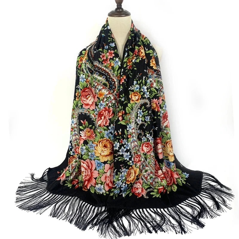 Foulard châle de tradition russe