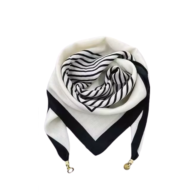 Foulard chèche doté de breloques