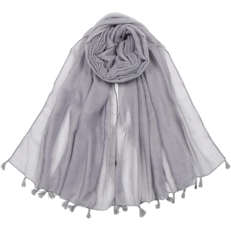 Foulard conçu en viscose pour femme