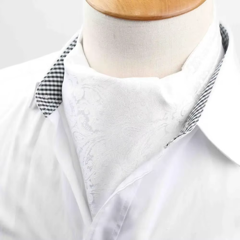 Foulard de cou homme type ascot