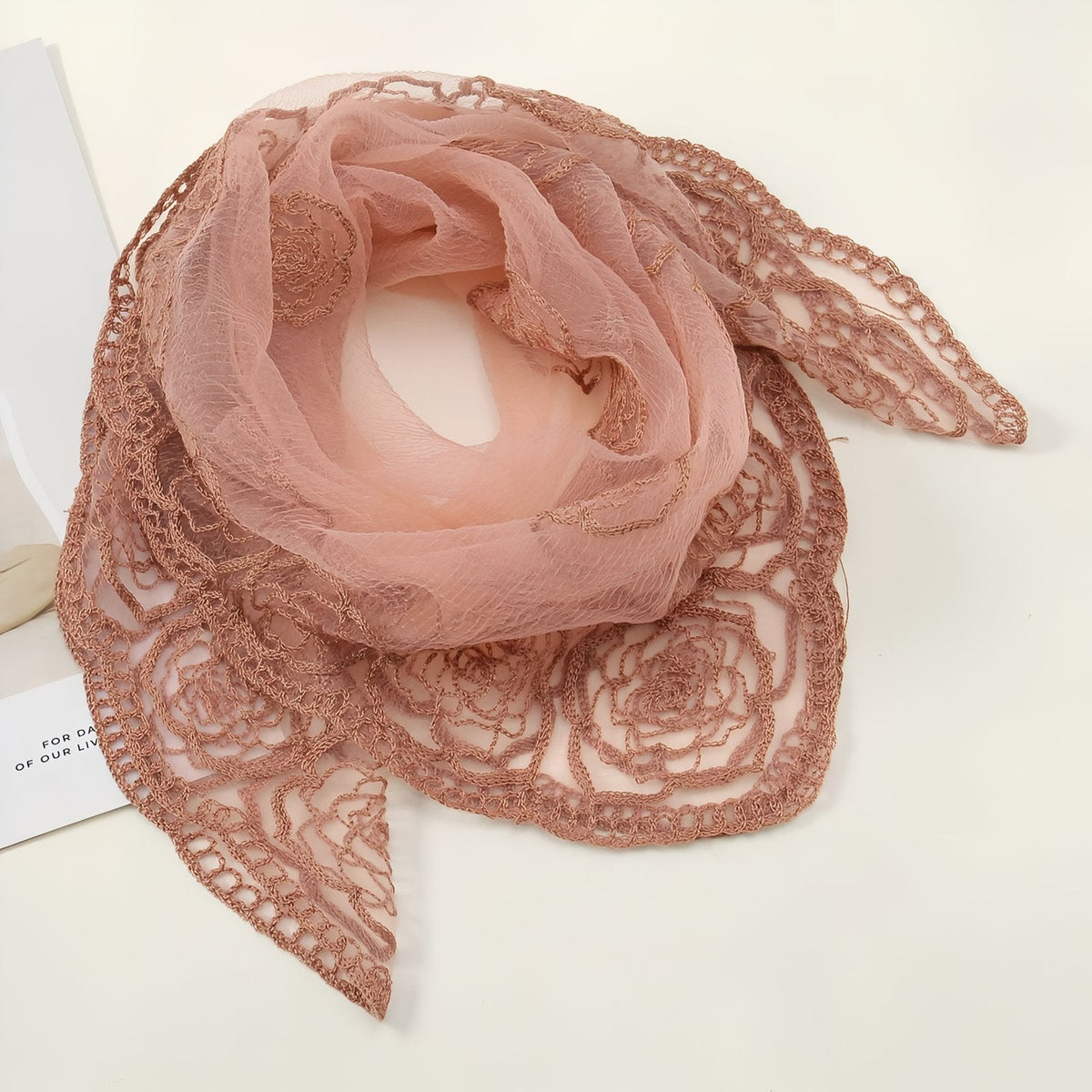 Foulard dentelle pour les cheveux