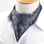Foulard élégant de style ascot masculin