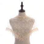 Foulard en dentelle format triangle