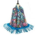 Foulard et châle de style russe